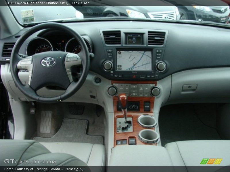 Black / Ash 2010 Toyota Highlander Limited 4WD