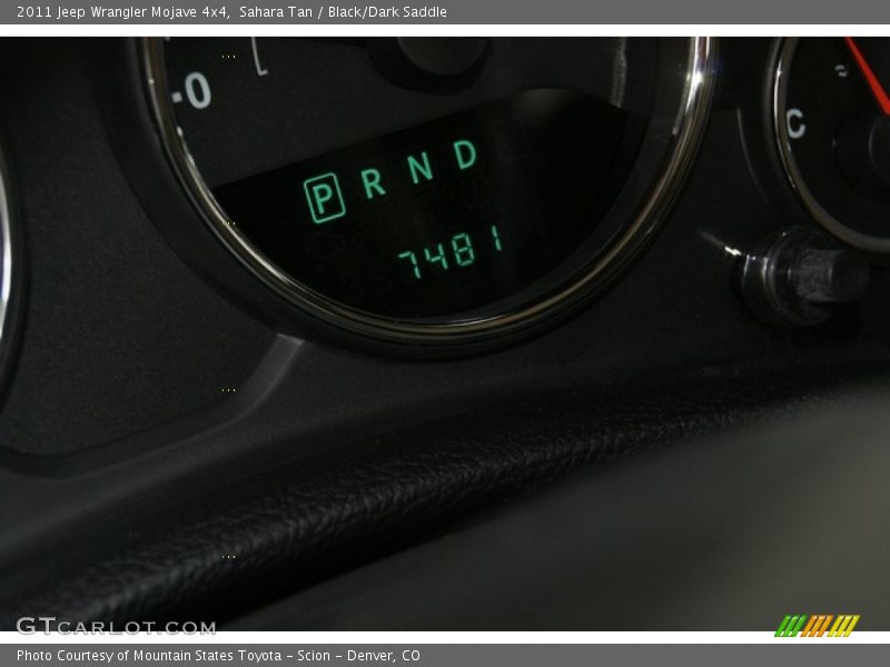 Sahara Tan / Black/Dark Saddle 2011 Jeep Wrangler Mojave 4x4