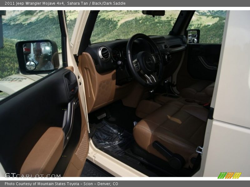 Sahara Tan / Black/Dark Saddle 2011 Jeep Wrangler Mojave 4x4