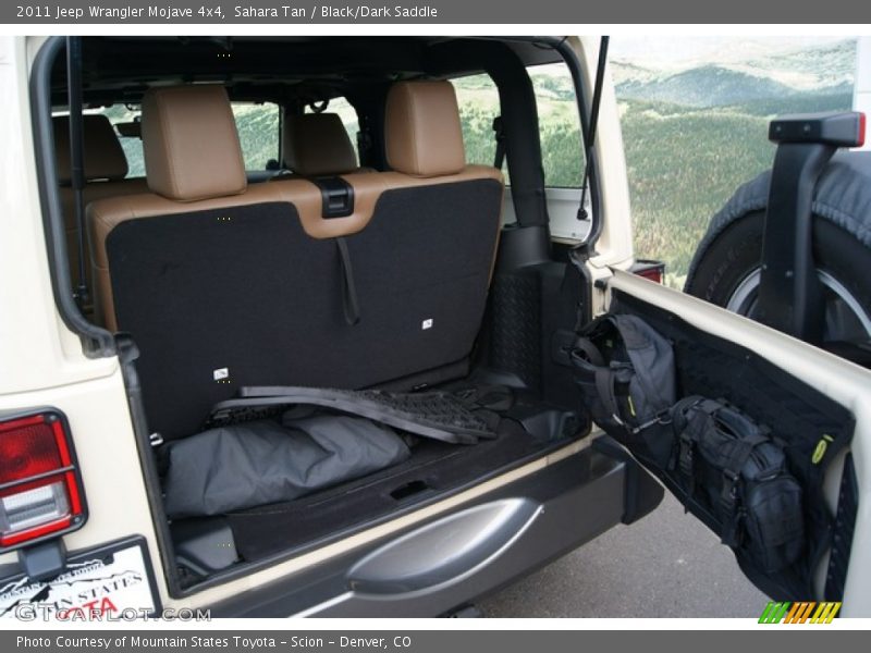 Sahara Tan / Black/Dark Saddle 2011 Jeep Wrangler Mojave 4x4
