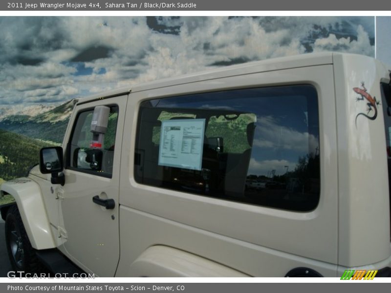 Sahara Tan / Black/Dark Saddle 2011 Jeep Wrangler Mojave 4x4
