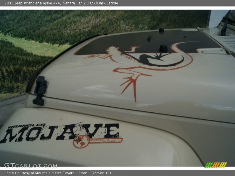  2011 Wrangler Mojave 4x4 Logo