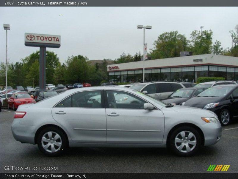 Titanium Metallic / Ash 2007 Toyota Camry LE