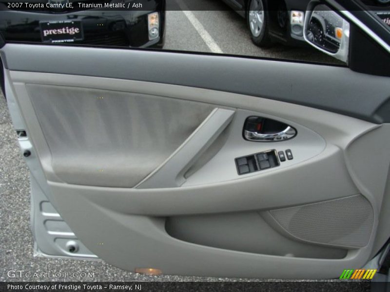 Titanium Metallic / Ash 2007 Toyota Camry LE