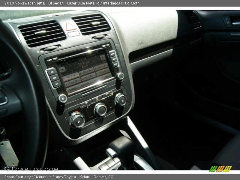 Laser Blue Metallic / Interlagos Plaid Cloth 2010 Volkswagen Jetta TDI Sedan