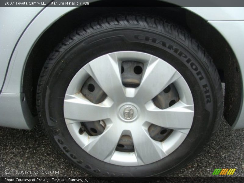 Titanium Metallic / Ash 2007 Toyota Camry LE