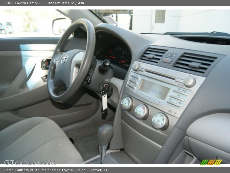 Titanium Metallic / Ash 2007 Toyota Camry LE