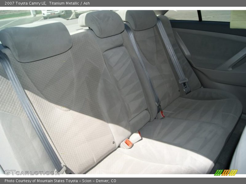 Titanium Metallic / Ash 2007 Toyota Camry LE