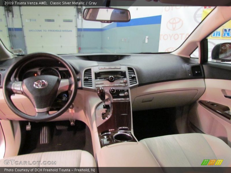 Classic Silver Metallic / Gray 2009 Toyota Venza AWD