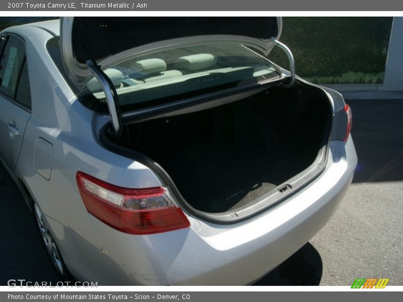 Titanium Metallic / Ash 2007 Toyota Camry LE