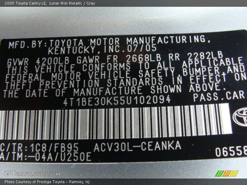Lunar Mist Metallic / Gray 2005 Toyota Camry LE