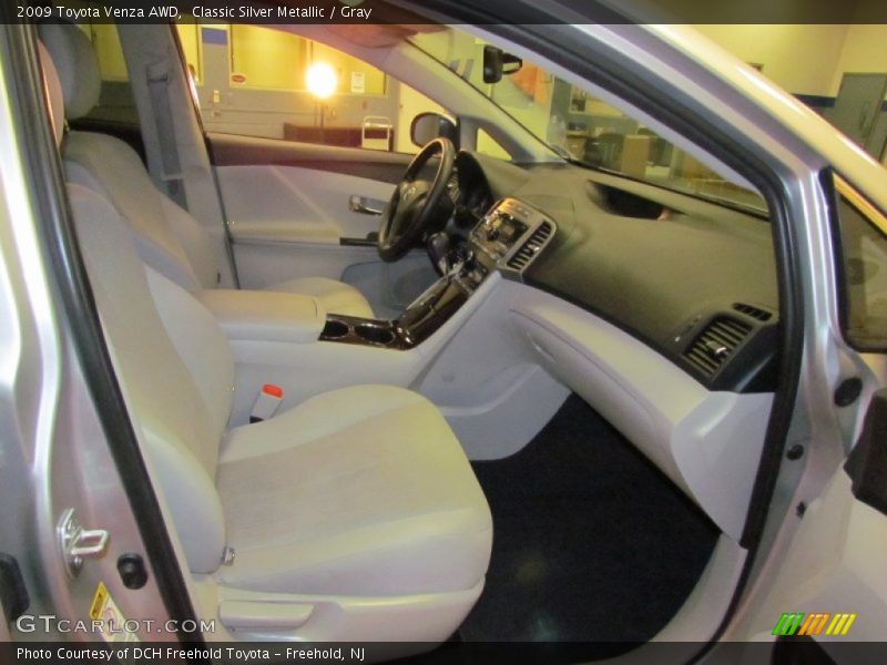 Classic Silver Metallic / Gray 2009 Toyota Venza AWD