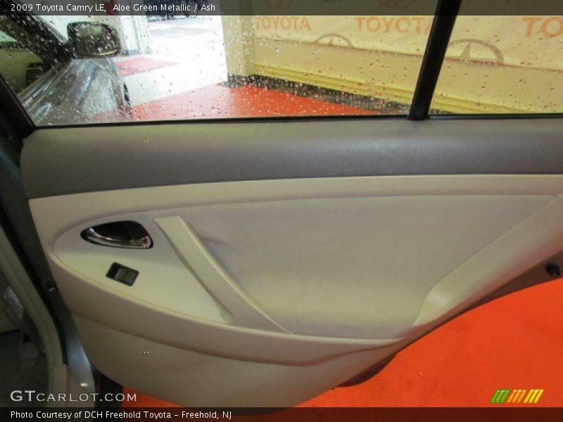 Aloe Green Metallic / Ash 2009 Toyota Camry LE