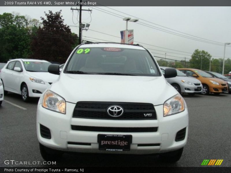 Super White / Sand Beige 2009 Toyota RAV4 V6 4WD