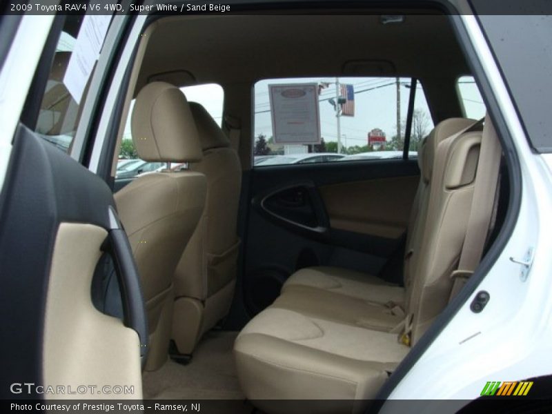 Super White / Sand Beige 2009 Toyota RAV4 V6 4WD