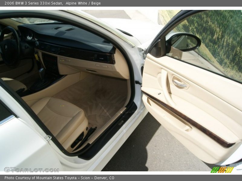 Alpine White / Beige 2006 BMW 3 Series 330xi Sedan
