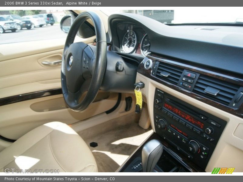 Alpine White / Beige 2006 BMW 3 Series 330xi Sedan