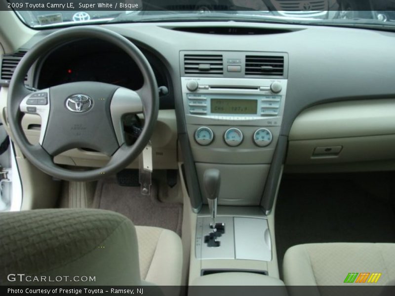 Super White / Bisque 2009 Toyota Camry LE