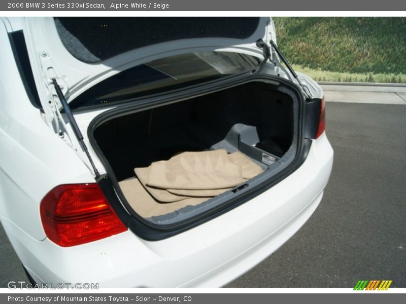 Alpine White / Beige 2006 BMW 3 Series 330xi Sedan