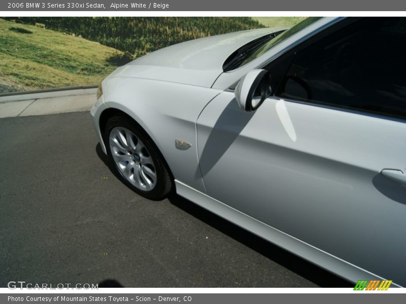 Alpine White / Beige 2006 BMW 3 Series 330xi Sedan