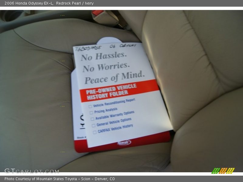 Redrock Pearl / Ivory 2006 Honda Odyssey EX-L