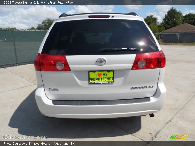 Arctic Frost Pearl / Fawn 2008 Toyota Sienna XLE