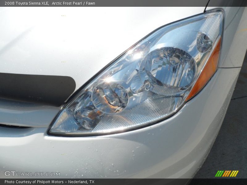 Arctic Frost Pearl / Fawn 2008 Toyota Sienna XLE