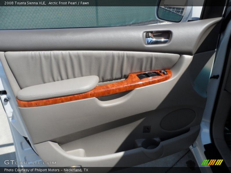 Arctic Frost Pearl / Fawn 2008 Toyota Sienna XLE