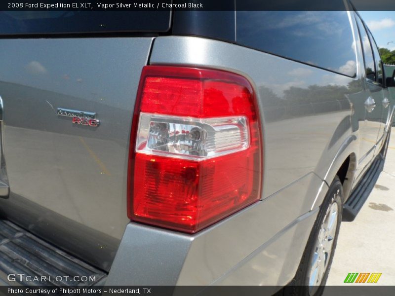 Vapor Silver Metallic / Charcoal Black 2008 Ford Expedition EL XLT