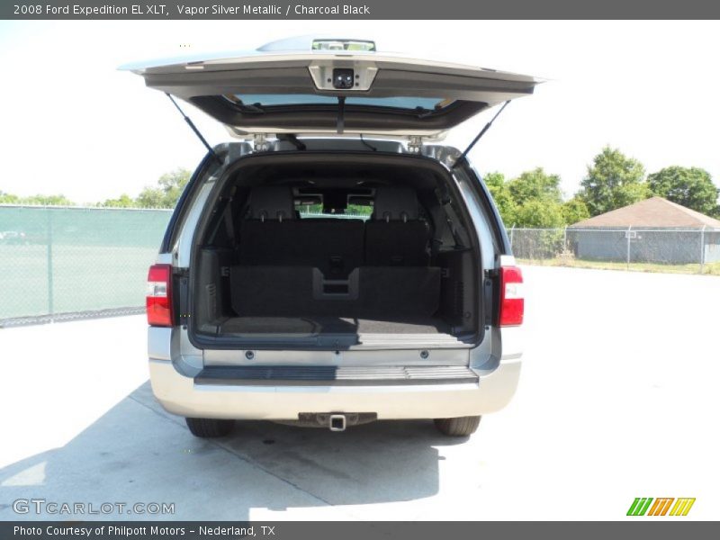 Vapor Silver Metallic / Charcoal Black 2008 Ford Expedition EL XLT