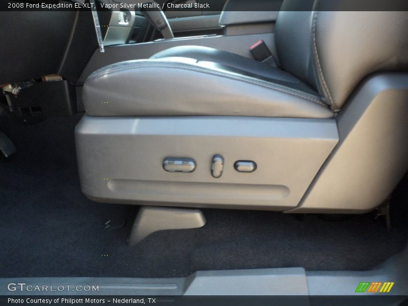 Vapor Silver Metallic / Charcoal Black 2008 Ford Expedition EL XLT