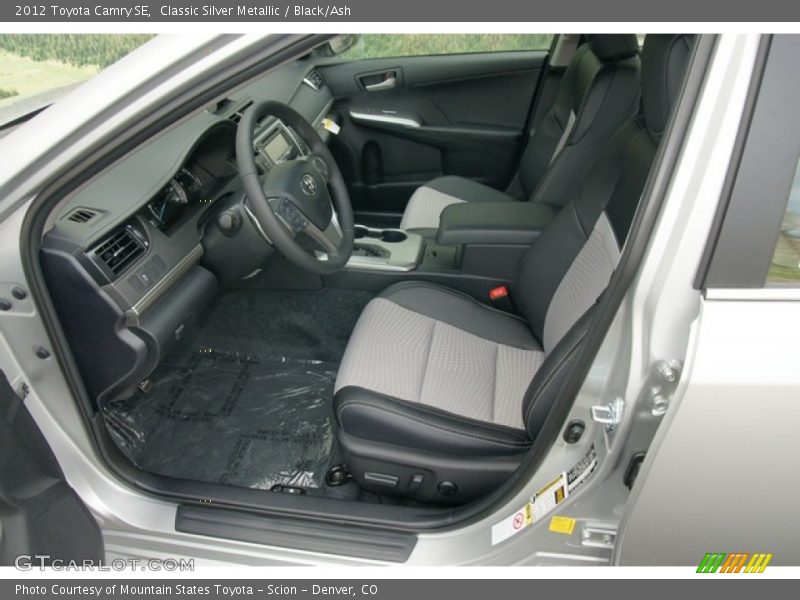 Classic Silver Metallic / Black/Ash 2012 Toyota Camry SE