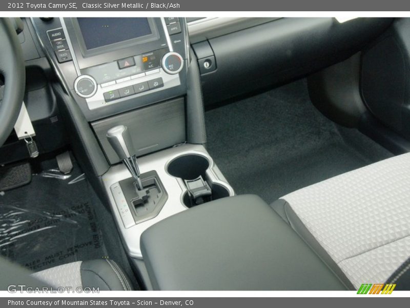 Classic Silver Metallic / Black/Ash 2012 Toyota Camry SE