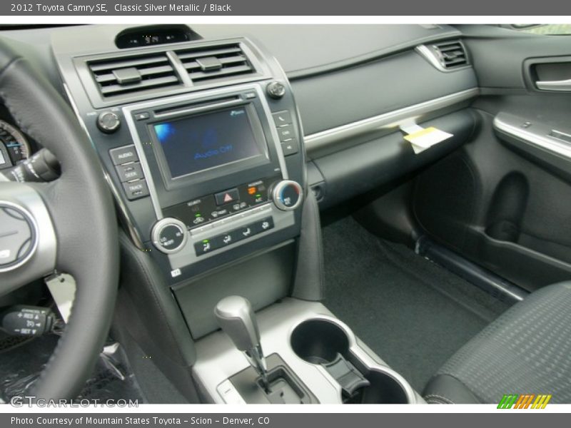 Classic Silver Metallic / Black 2012 Toyota Camry SE