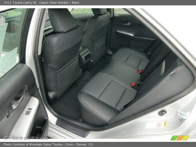 Classic Silver Metallic / Black 2012 Toyota Camry SE