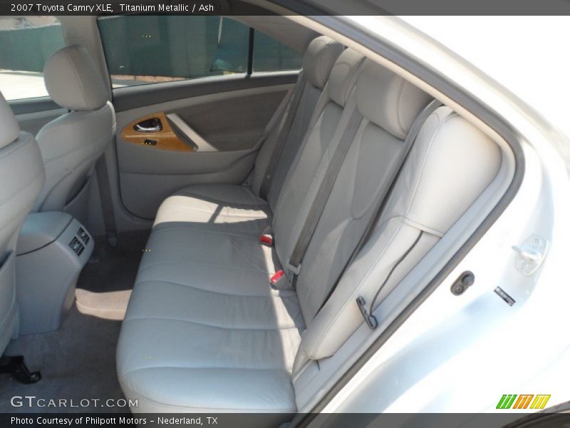 Titanium Metallic / Ash 2007 Toyota Camry XLE