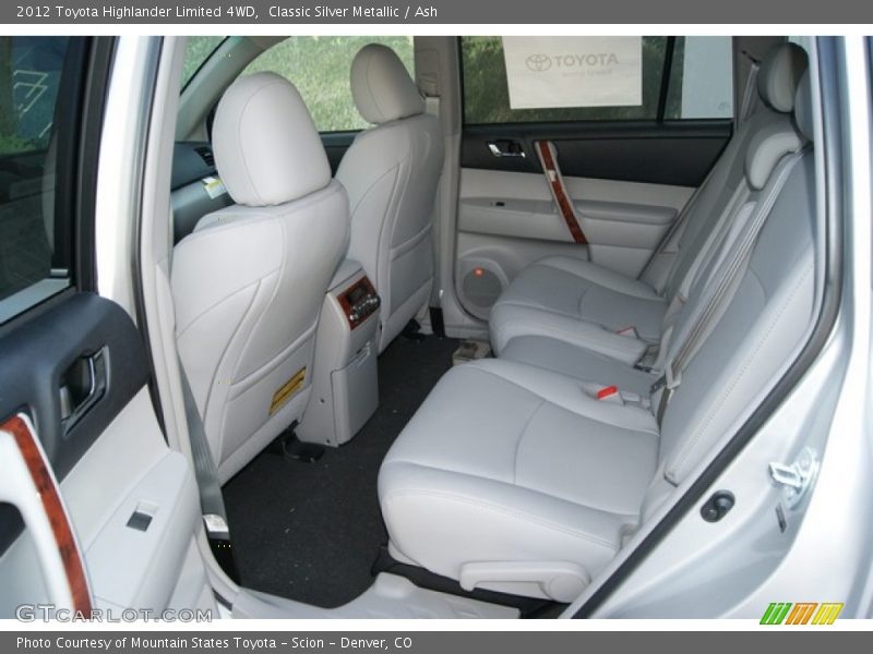 Classic Silver Metallic / Ash 2012 Toyota Highlander Limited 4WD