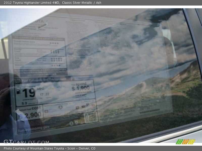 Classic Silver Metallic / Ash 2012 Toyota Highlander Limited 4WD