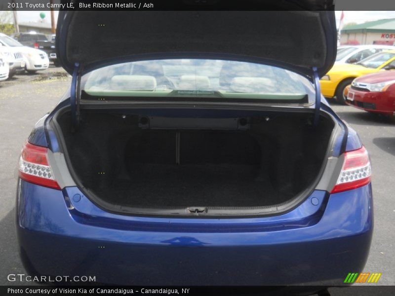 Blue Ribbon Metallic / Ash 2011 Toyota Camry LE