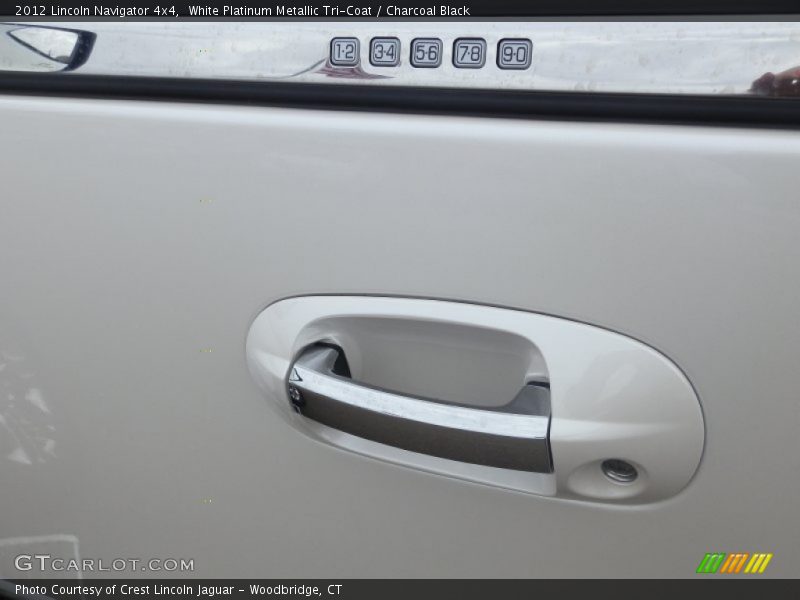 White Platinum Metallic Tri-Coat / Charcoal Black 2012 Lincoln Navigator 4x4