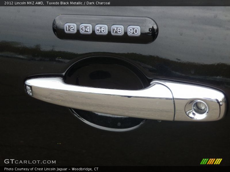 Tuxedo Black Metallic / Dark Charcoal 2012 Lincoln MKZ AWD