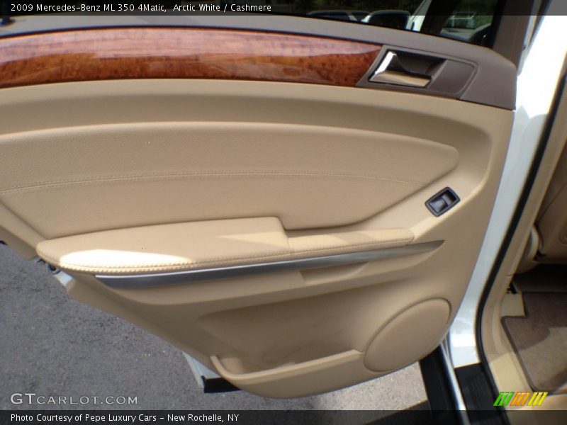 Arctic White / Cashmere 2009 Mercedes-Benz ML 350 4Matic