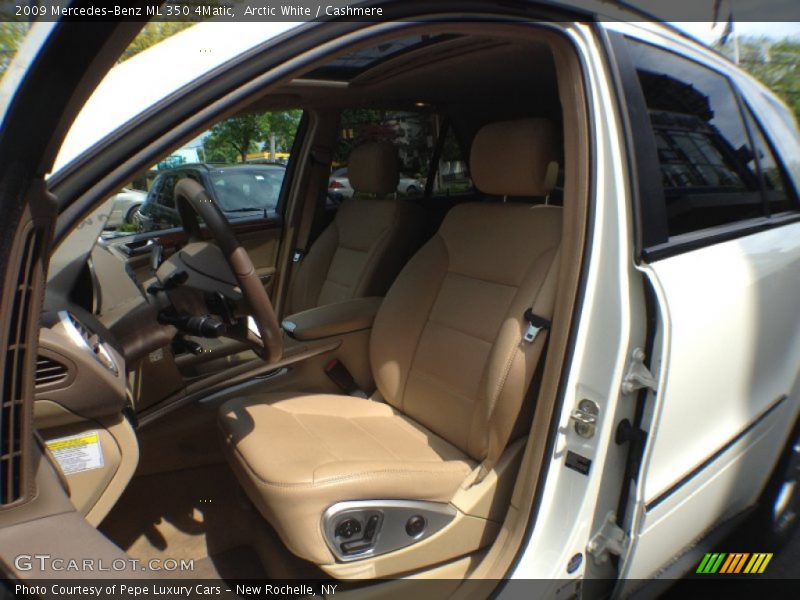 Arctic White / Cashmere 2009 Mercedes-Benz ML 350 4Matic