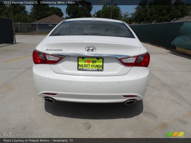 Shimmering White / Black 2013 Hyundai Sonata SE