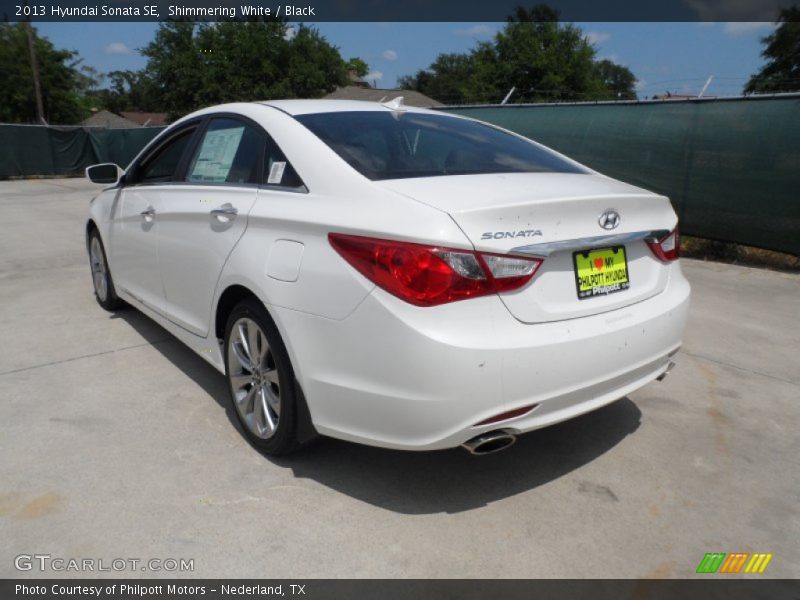 Shimmering White / Black 2013 Hyundai Sonata SE