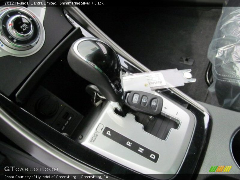 Shimmering Silver / Black 2012 Hyundai Elantra Limited