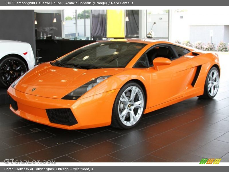 Front 3/4 View of 2007 Gallardo Coupe