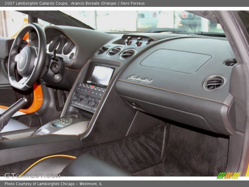Dashboard of 2007 Gallardo Coupe