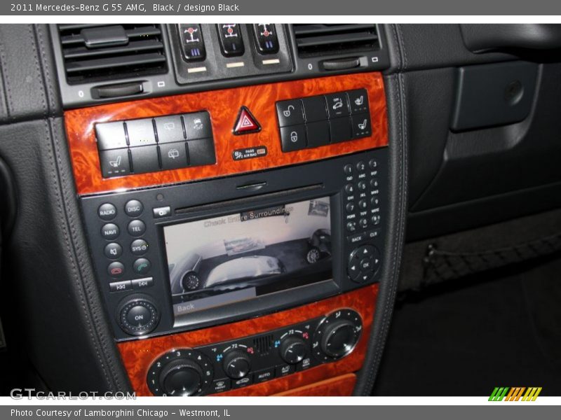 Controls of 2011 G 55 AMG