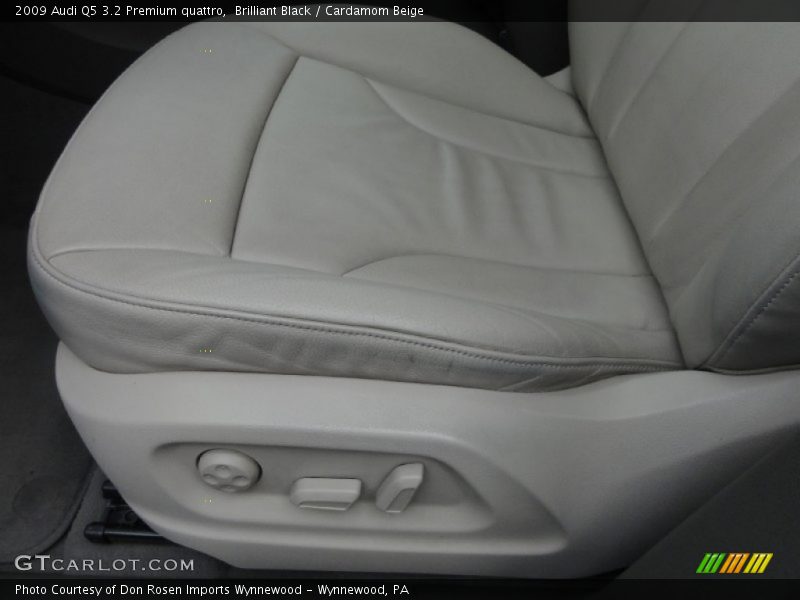 Brilliant Black / Cardamom Beige 2009 Audi Q5 3.2 Premium quattro